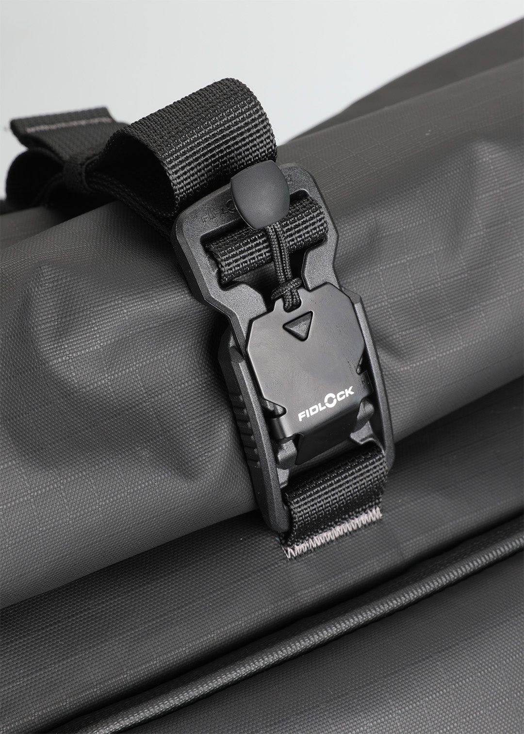 Metropolis Roll-Top 28L Champagne